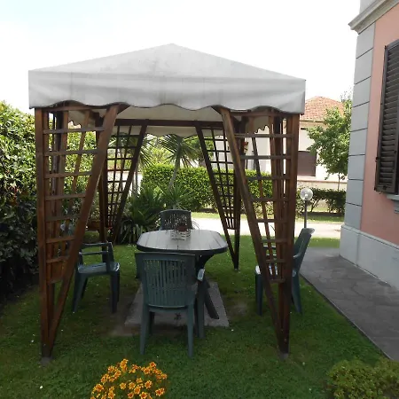 Holiday home Orsi *